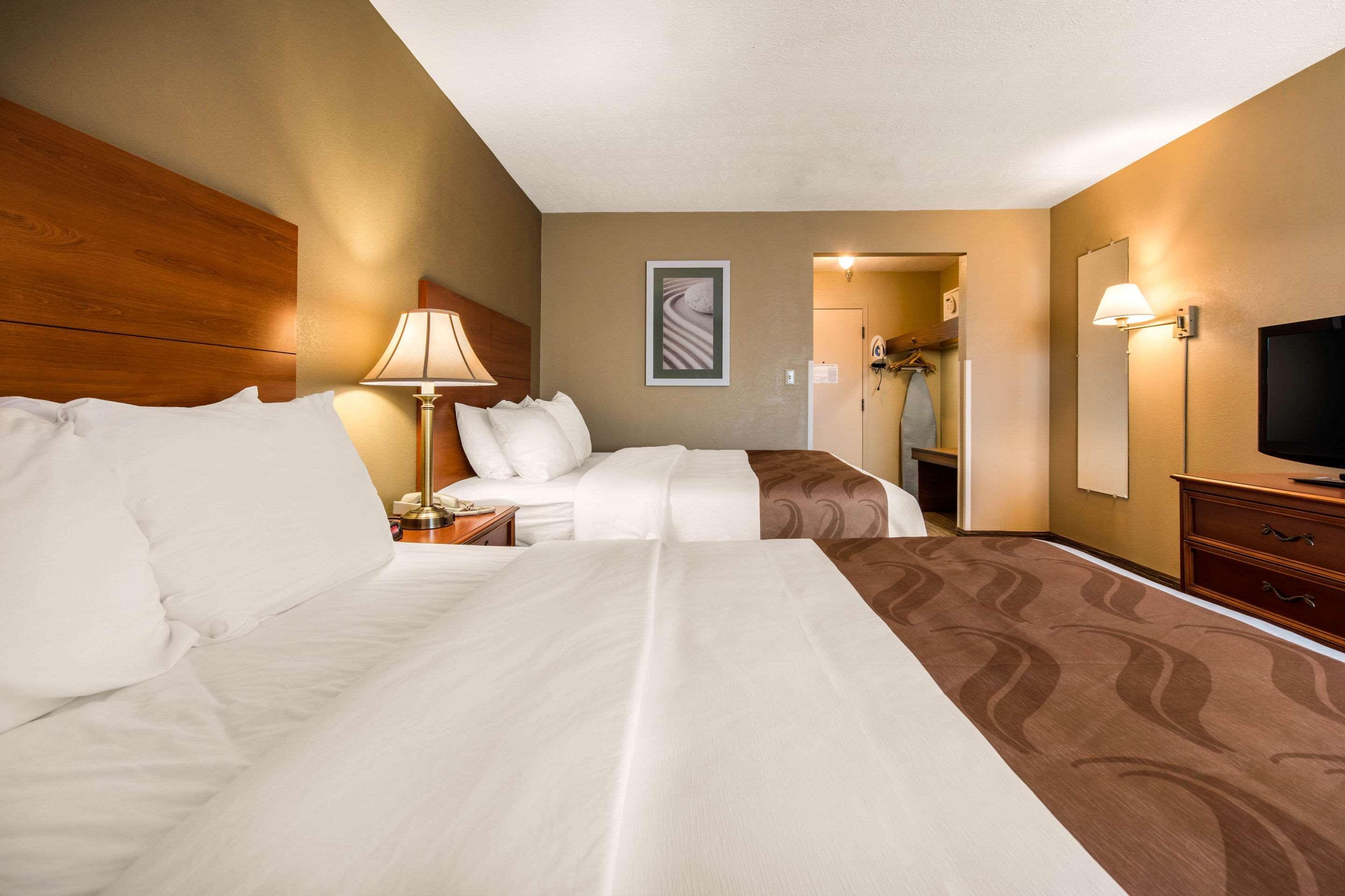 Quality Inn & Suites New Castle Dış mekan fotoğraf