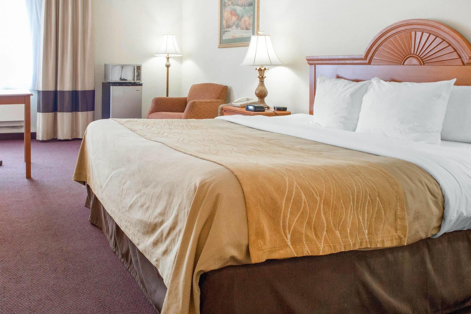 Quality Inn & Suites New Castle Dış mekan fotoğraf
