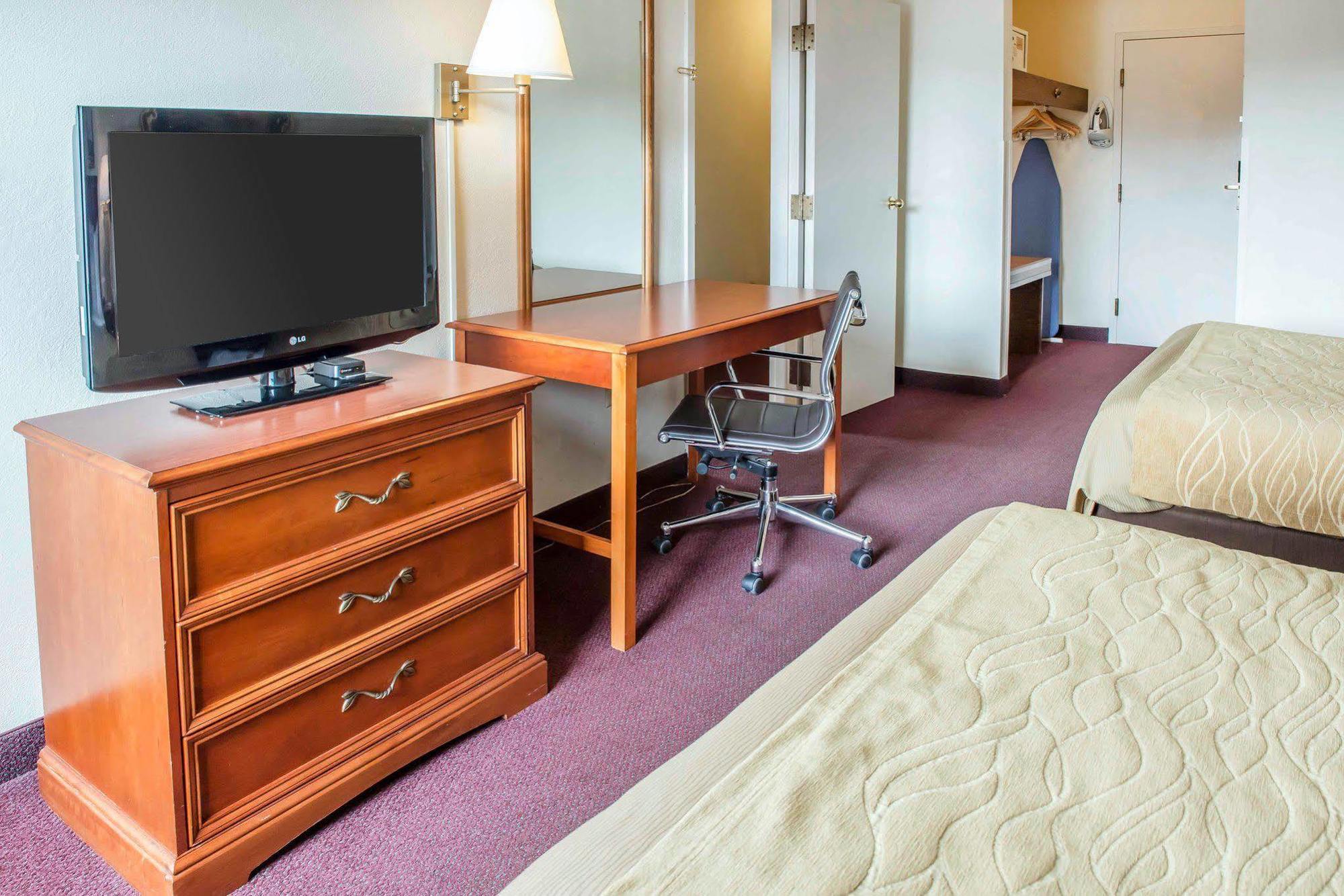 Quality Inn & Suites New Castle Dış mekan fotoğraf
