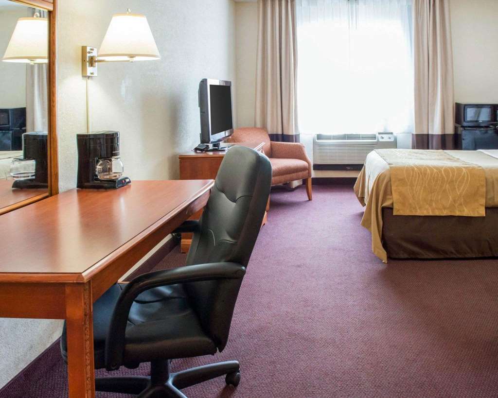 Quality Inn & Suites New Castle Oda fotoğraf
