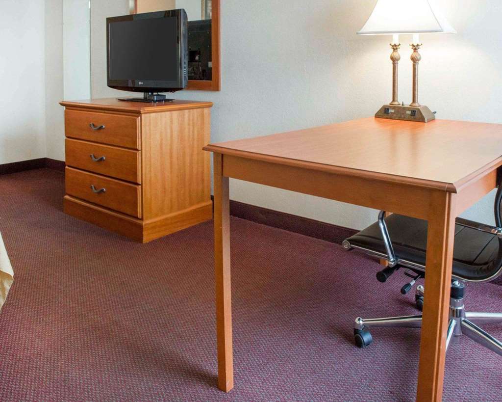 Quality Inn & Suites New Castle Oda fotoğraf