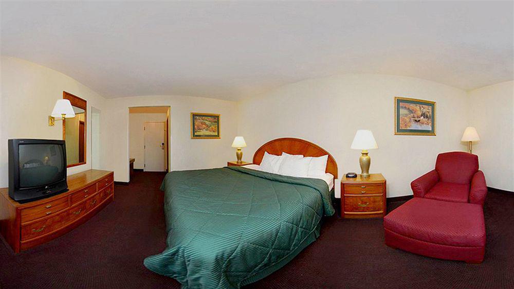 Quality Inn & Suites New Castle Dış mekan fotoğraf